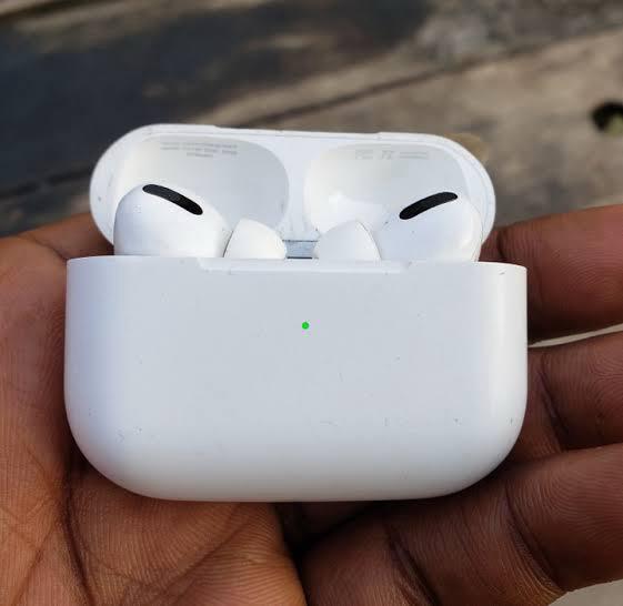 AirPods pro